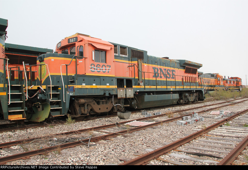 BNSF 567